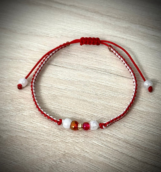 Гривна "Мартеница 2" с 14к злато